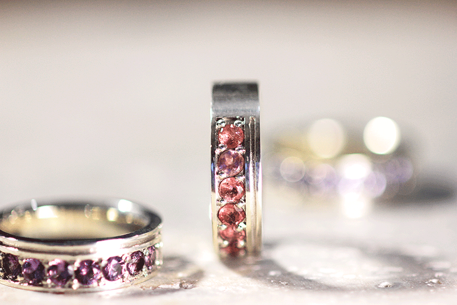 ハーフエタニティ　フラワーシリーズ（紫陽花）  タンザナイト（青）  コランダム（紫）  トルマリン（モーブピンク）